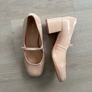 Boutique 1861 Koolina Beige Mary Jane Shoes size 7